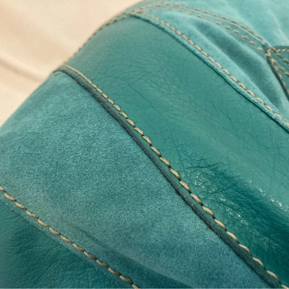 FOSSIL Soft Leather Tote Shoulder Bag in Aqua Color - Picture 7 of 10